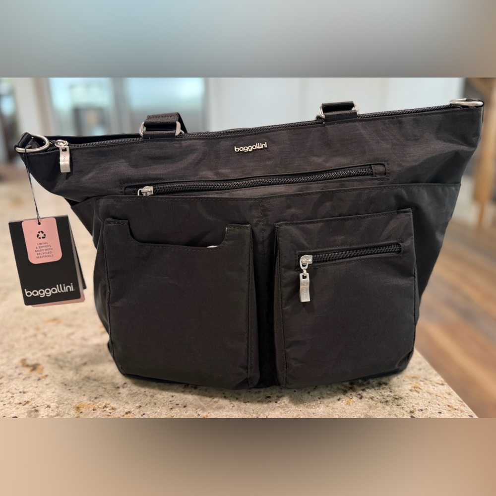 Baggallini Black Laptop Tote NWT